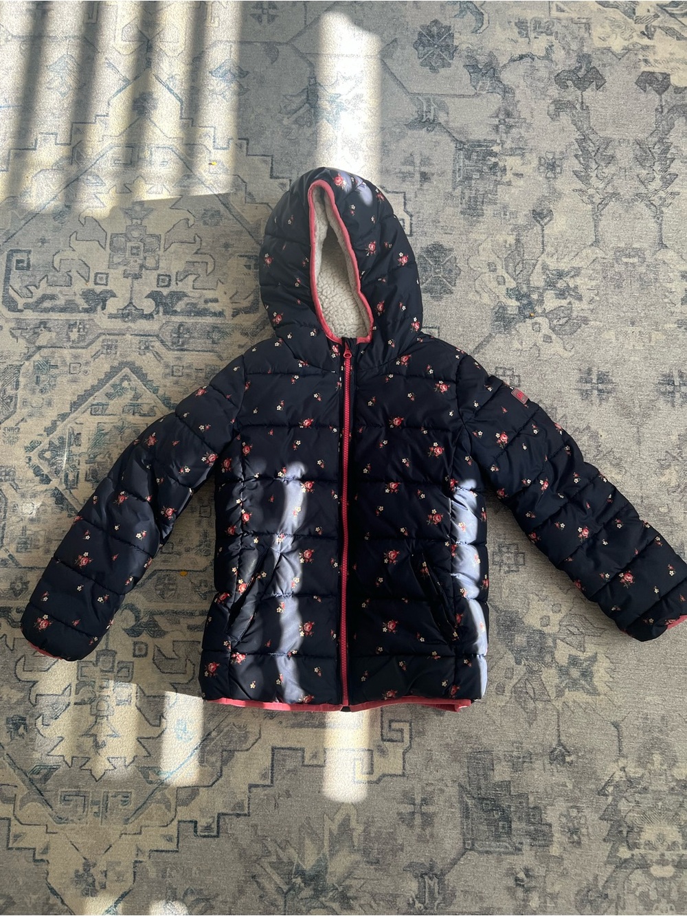 Gap Kids Girls Large 10 Floral Puffer Jacket Sherpa Lined Hood Navy Pink